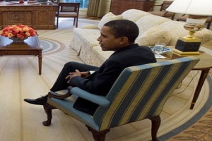 President George W. Bush and Barack Obama meet in Oval Office1